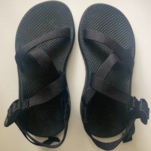 Black Single Strapped Chacos
